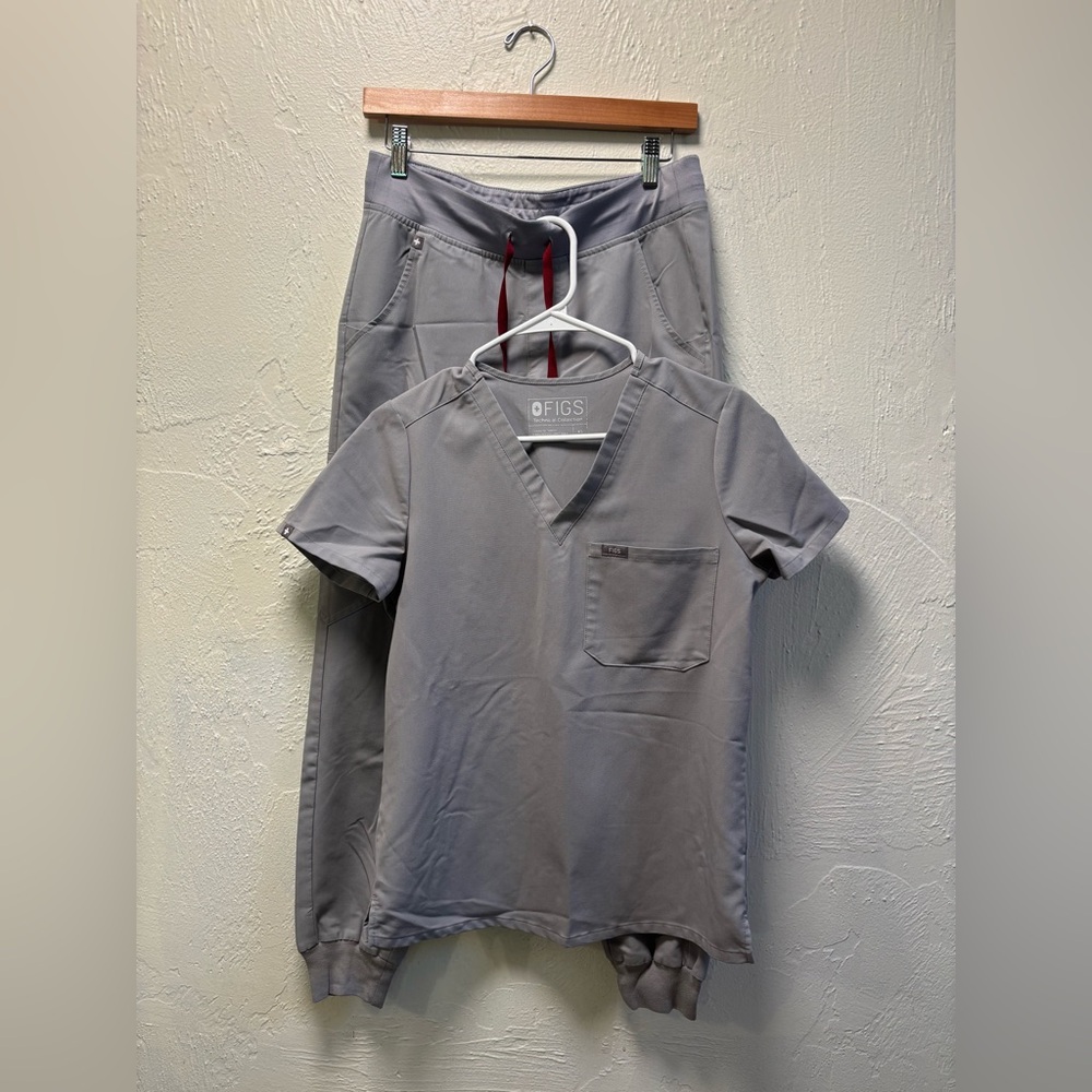 Figs Technical Collection Gray Top